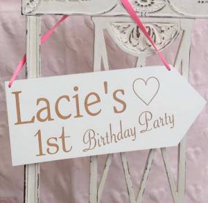 Product thumbnail Party Arrow Personalised Sign
